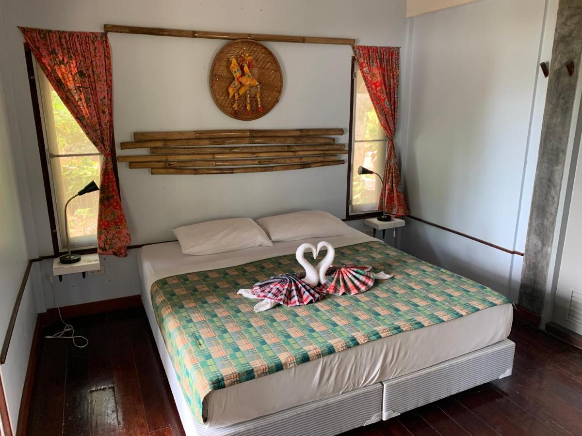 Thongtapan Resort Chaloklum Extérieur photo